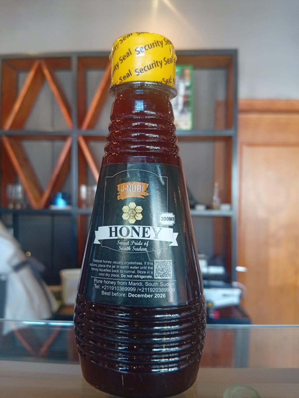 J-NUBI Honey bottle label